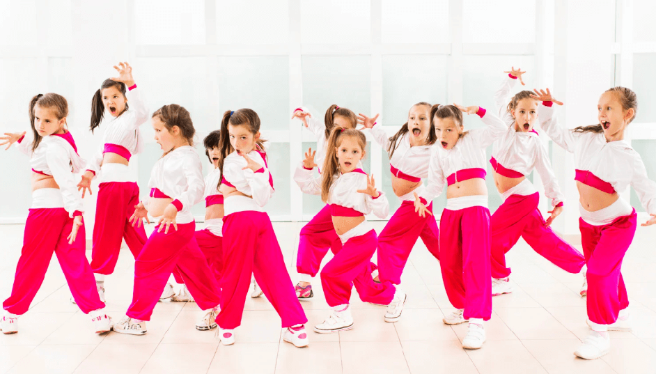 仲間と協力する力・思いやりの心を育てる